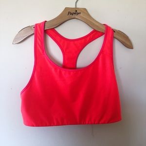 🔥NWOT Old Navy Sports Bra